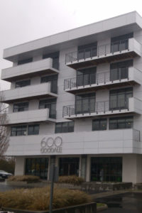 600 Goodale (Columbus OH)__SLIDING GLASS DOORS